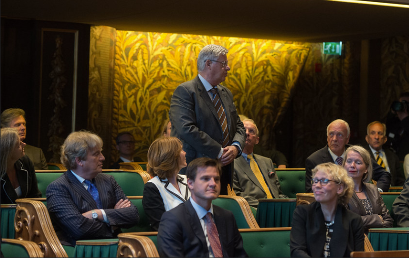 Eerste Kamer en onderzoek: nieuwe kansen?