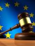 Hamer met Europese vlag in e achtergrond